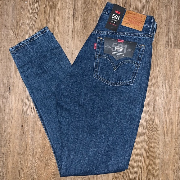 Levi’s 501 Skinny Jeans - Picture 7 of 11